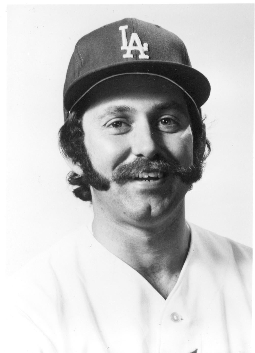 CardCorner 1975 Topps Mike Marshall Baseball Hall of Fame